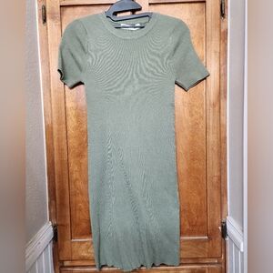 Zara Sage Green Ribbed Midi Dress Size S Body Con Stretch Short Sleeves